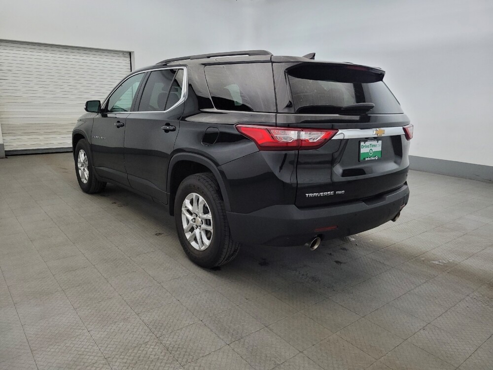 2020 Chevrolet Traverse in Williamstown, NJ 8094 - 18126270 5