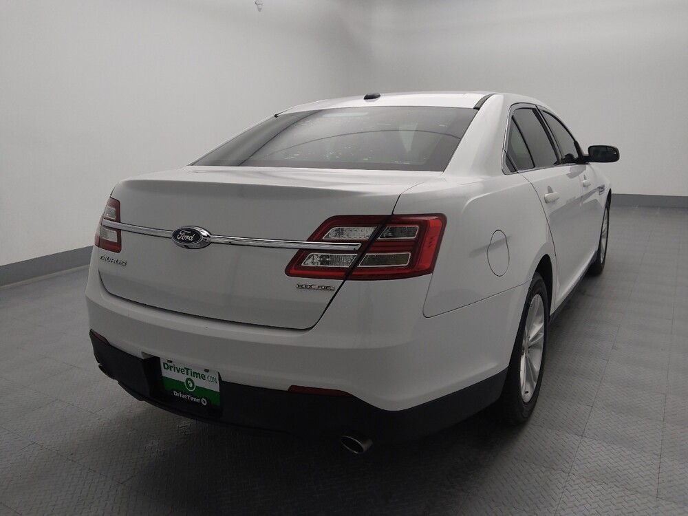 2019 Ford Taurus in Independence, MO 64055 - 18126271 7