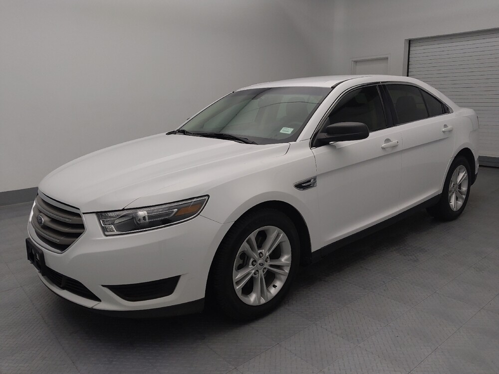 2019 Ford Taurus in Independence, MO 64055 - 18126271 2