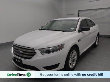 2019 Ford Taurus in Independence, MO 64055