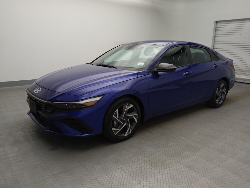 2025 Hyundai Elantra in Albuquerque, NM 87123 - 18126274 2