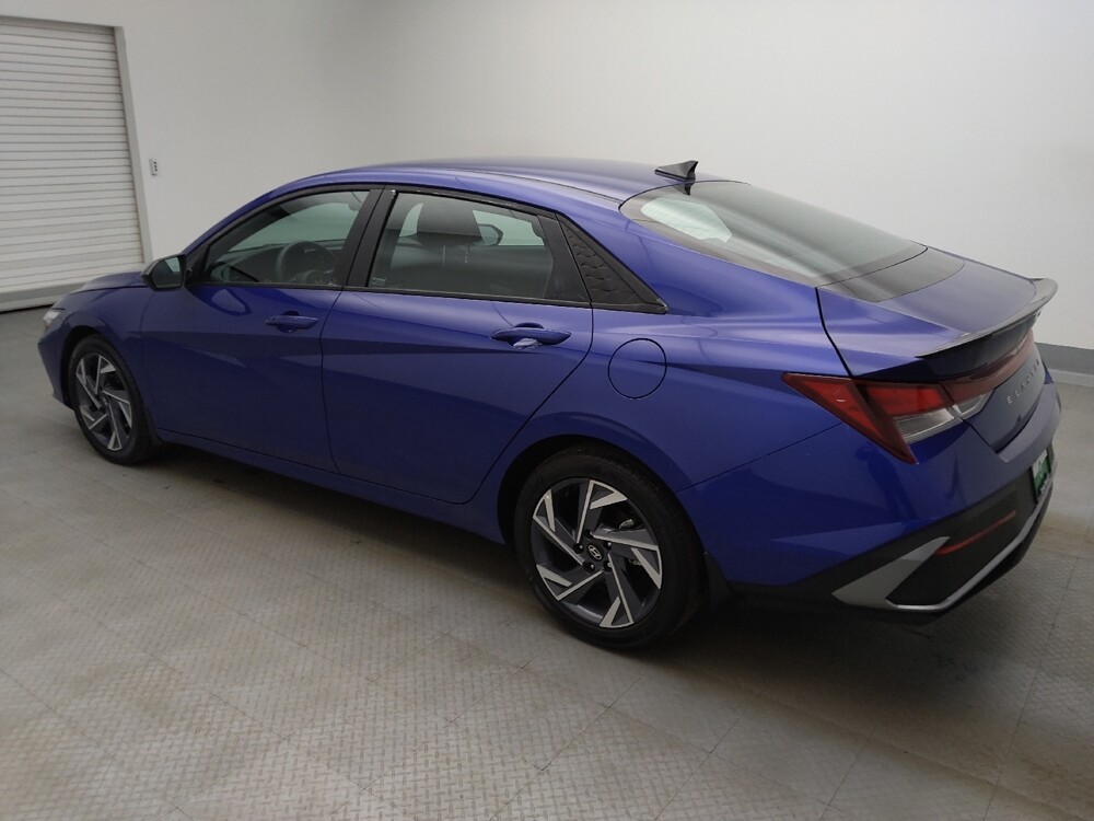 2025 Hyundai Elantra in Albuquerque, NM 87123 - 18126274 3