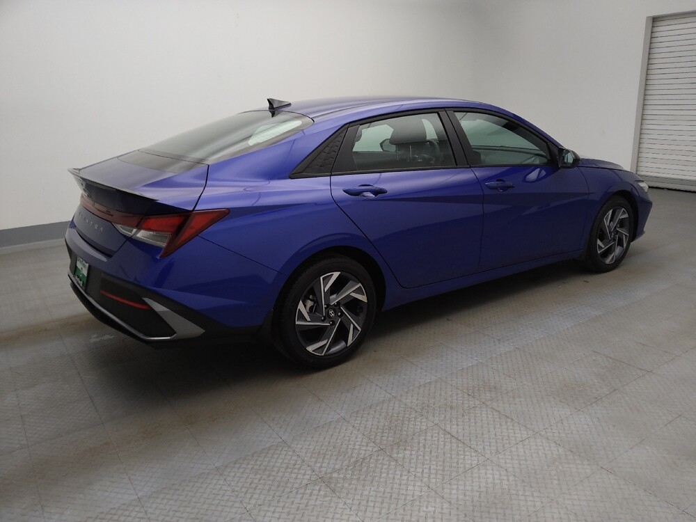 2025 Hyundai Elantra in Albuquerque, NM 87123 - 18126274 10