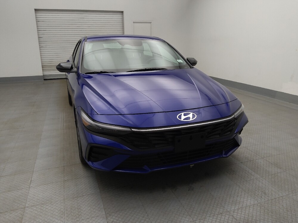 2025 Hyundai Elantra in Albuquerque, NM 87123 - 18126274 14