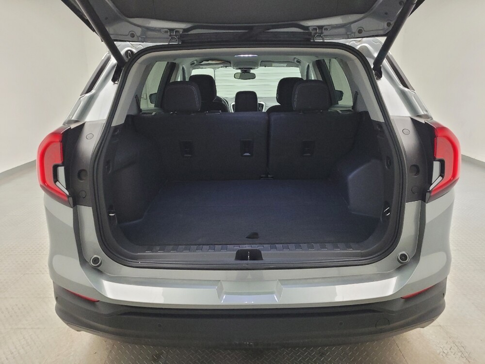 2023 GMC Terrain in Eastpointe, MI 48021 - 18126276 29