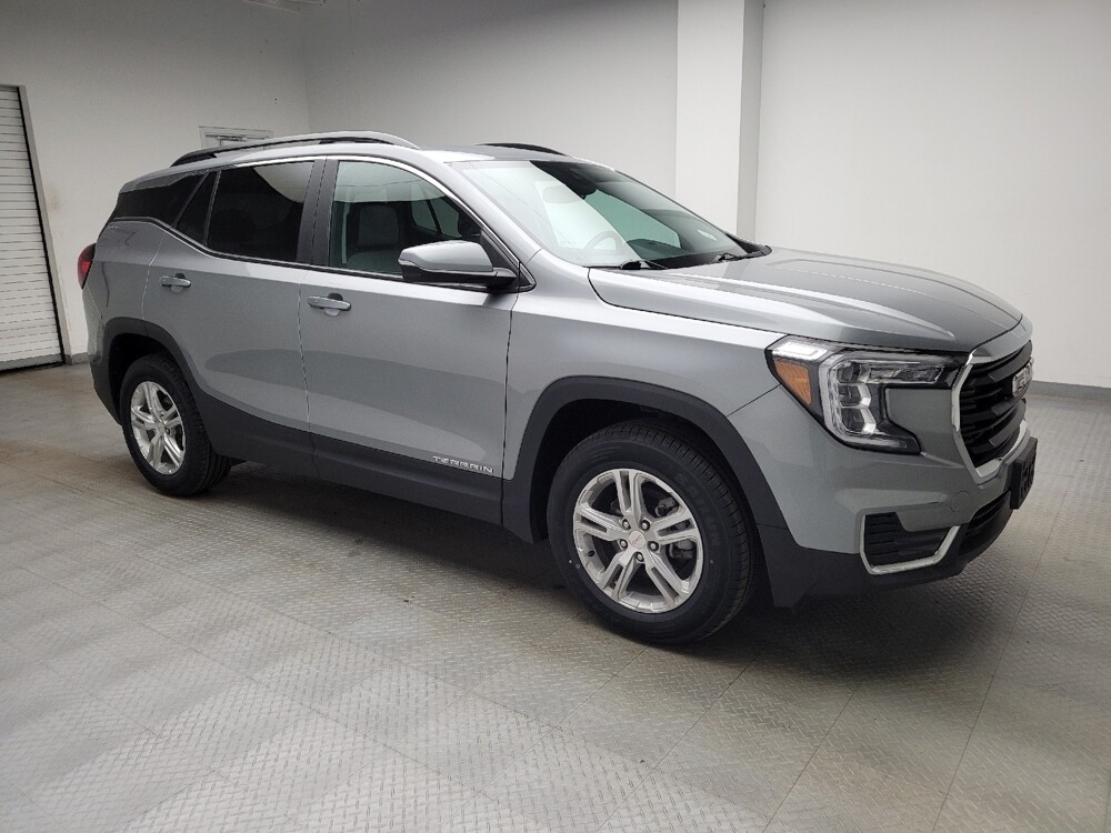 2023 GMC Terrain in Eastpointe, MI 48021 - 18126276 11