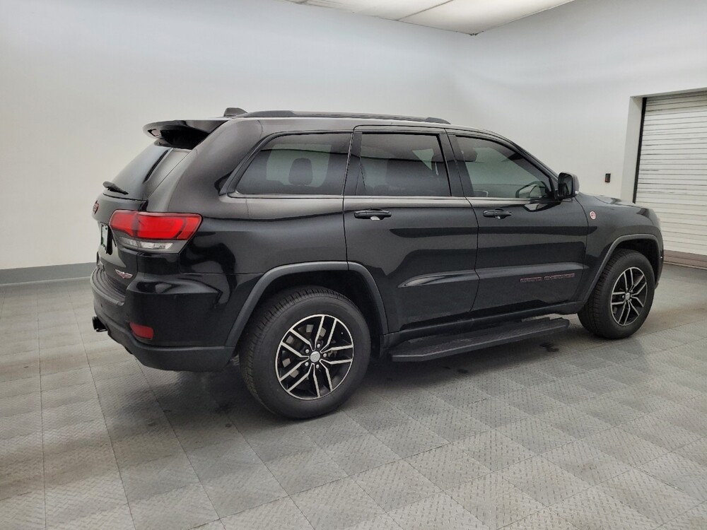 2017 Jeep Grand Cherokee in Glendale, AZ 85301 - 18126278 10