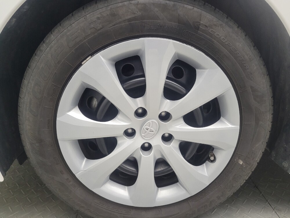 2023 Toyota Corolla in Morrow, GA 30260 - 18126280 31