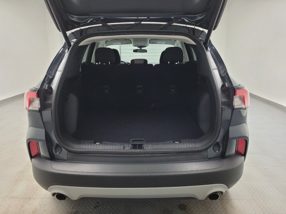 2022 Ford Escape in Eastpointe, MI 48021 - 18126281 29