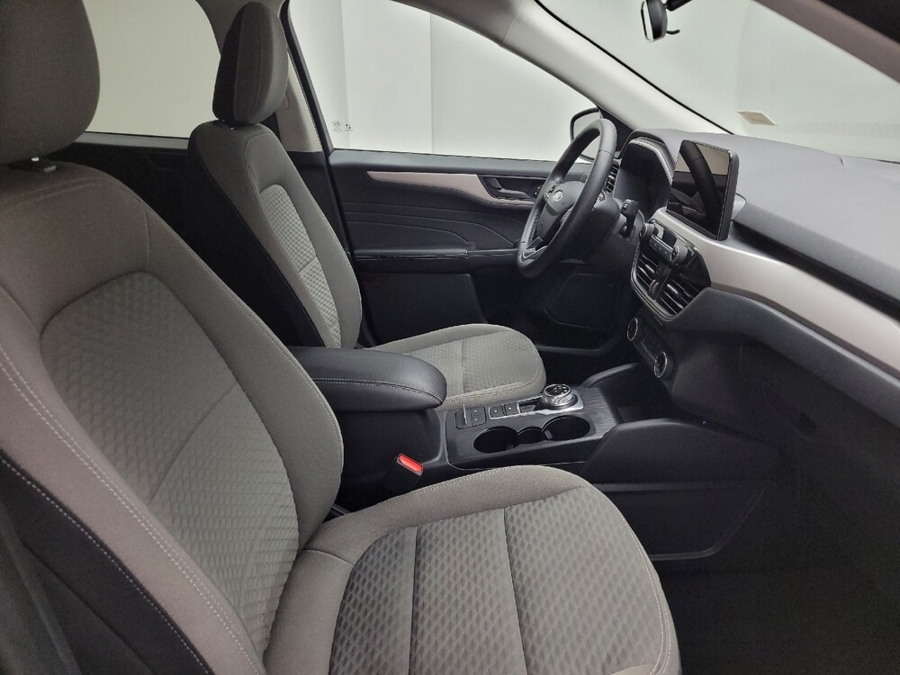 2022 Ford Escape in Eastpointe, MI 48021 - 18126281 21