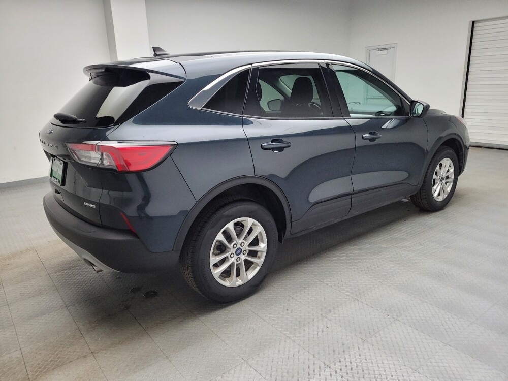 2022 Ford Escape in Eastpointe, MI 48021 - 18126281 10