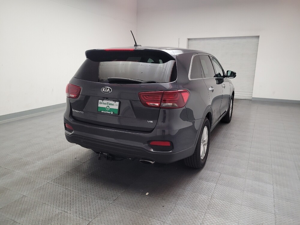 2019 Kia Sorento in Downey, CA 90241 - 18126283 7