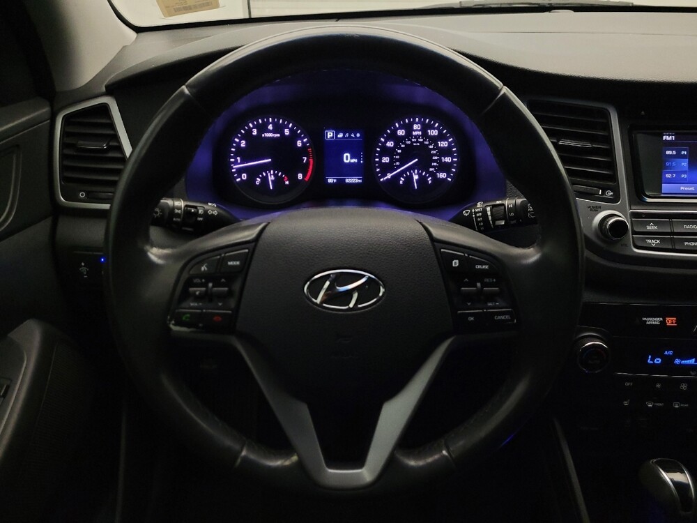 2017 Hyundai Tucson in Phoenix, AZ 85022 - 18126286 22