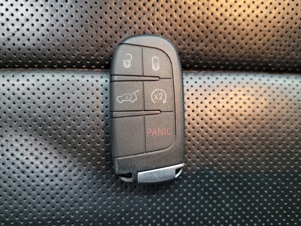 2021 Jeep Grand Cherokee in Reno, NV 89502 - 18126292 32