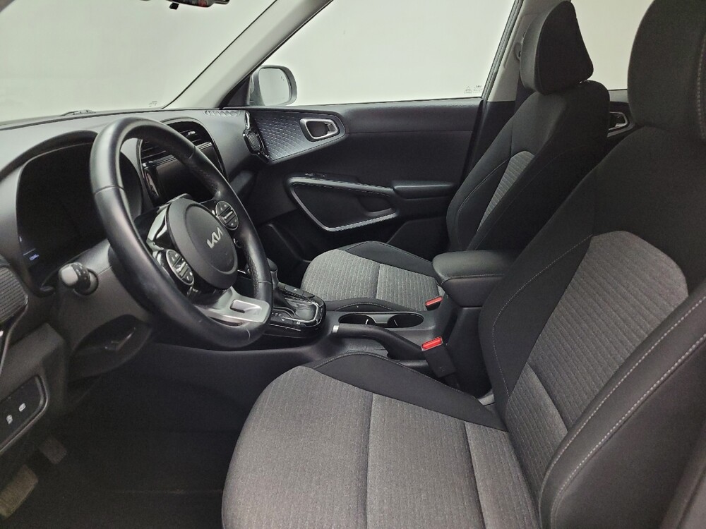 2024 Kia Soul in Taylor, MI 48180 - 18126295 17