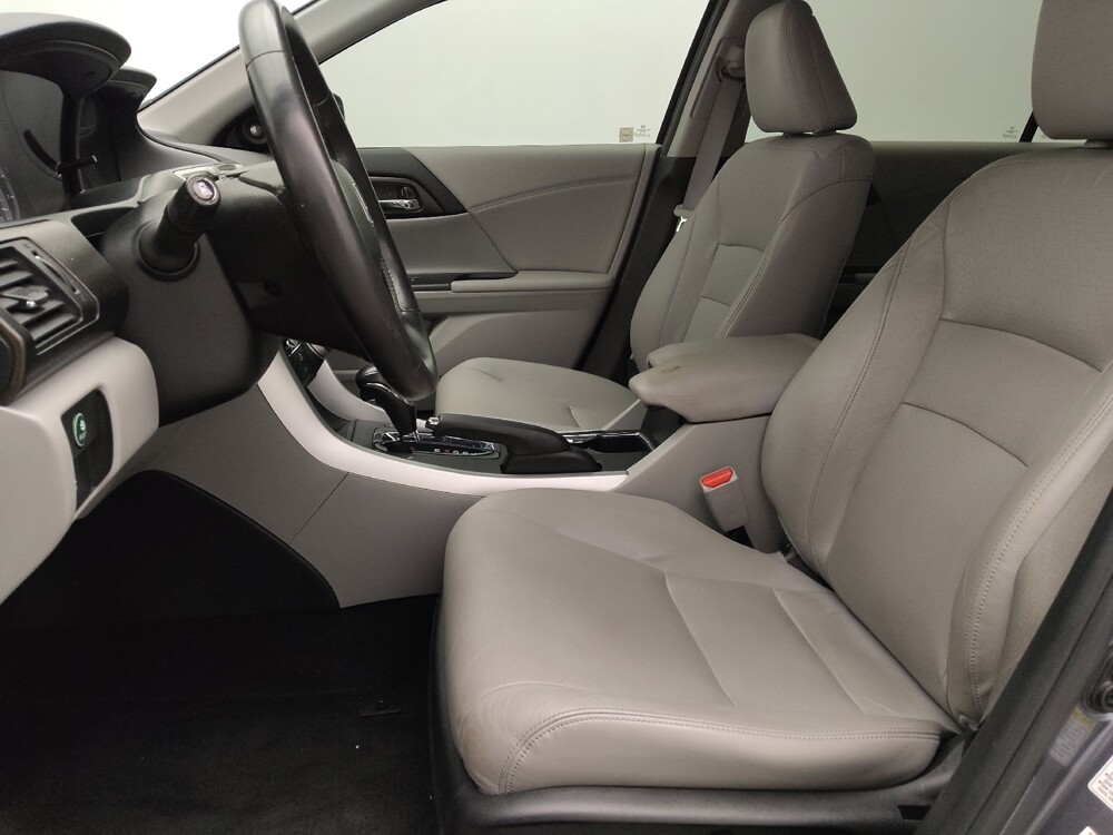 2015 Honda Accord in Miami, FL 33157 - 18126296 17