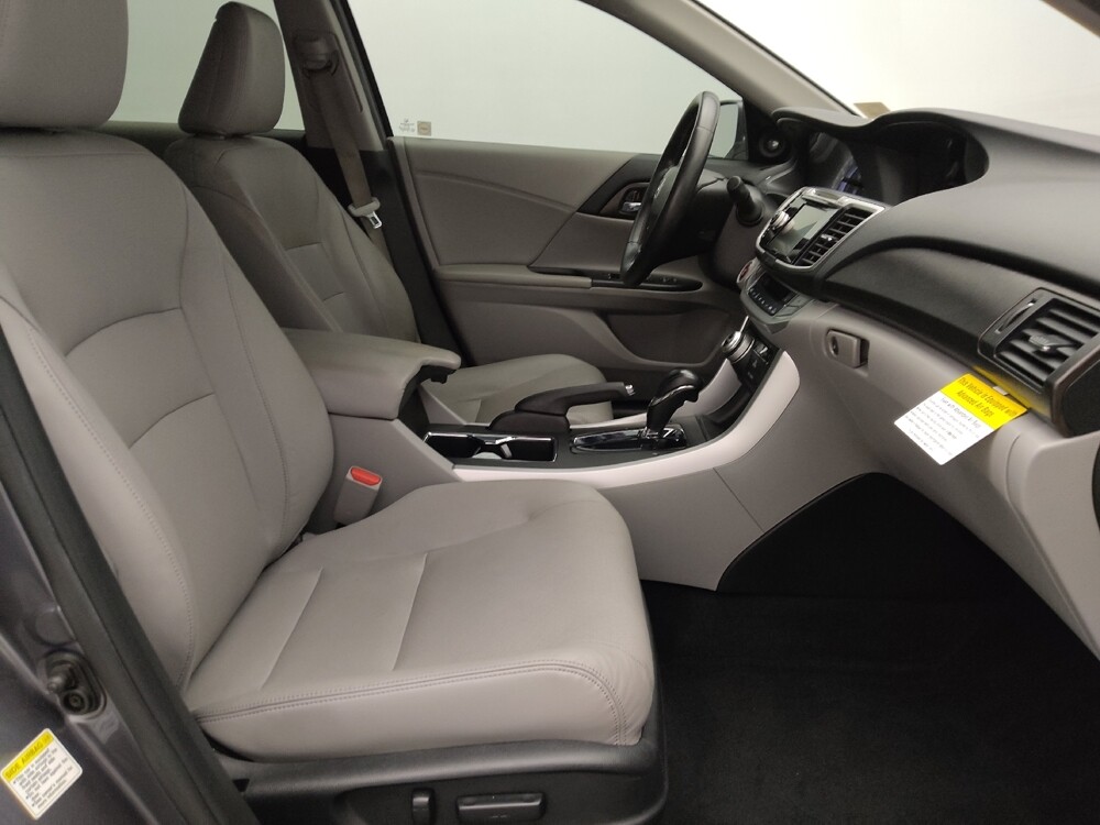 2015 Honda Accord in Miami, FL 33157 - 18126296 21