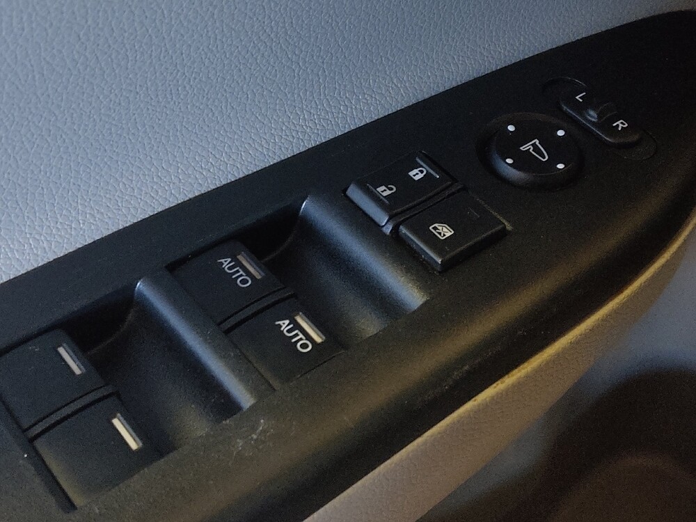 2015 Honda Accord in Miami, FL 33157 - 18126296 27