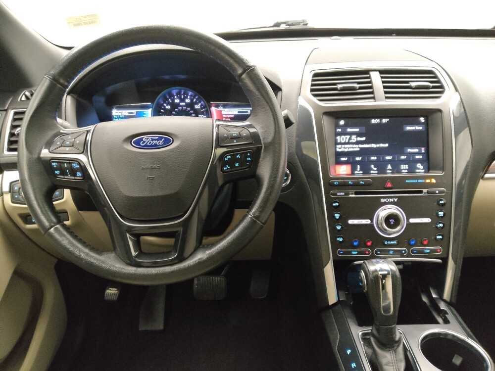 2018 Ford Explorer in Des Moines, IA 50310 - 18126302 22