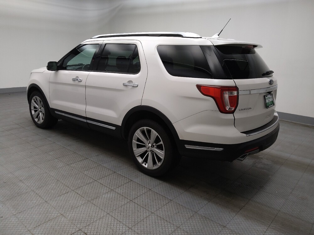 2018 Ford Explorer in Des Moines, IA 50310 - 18126302 3