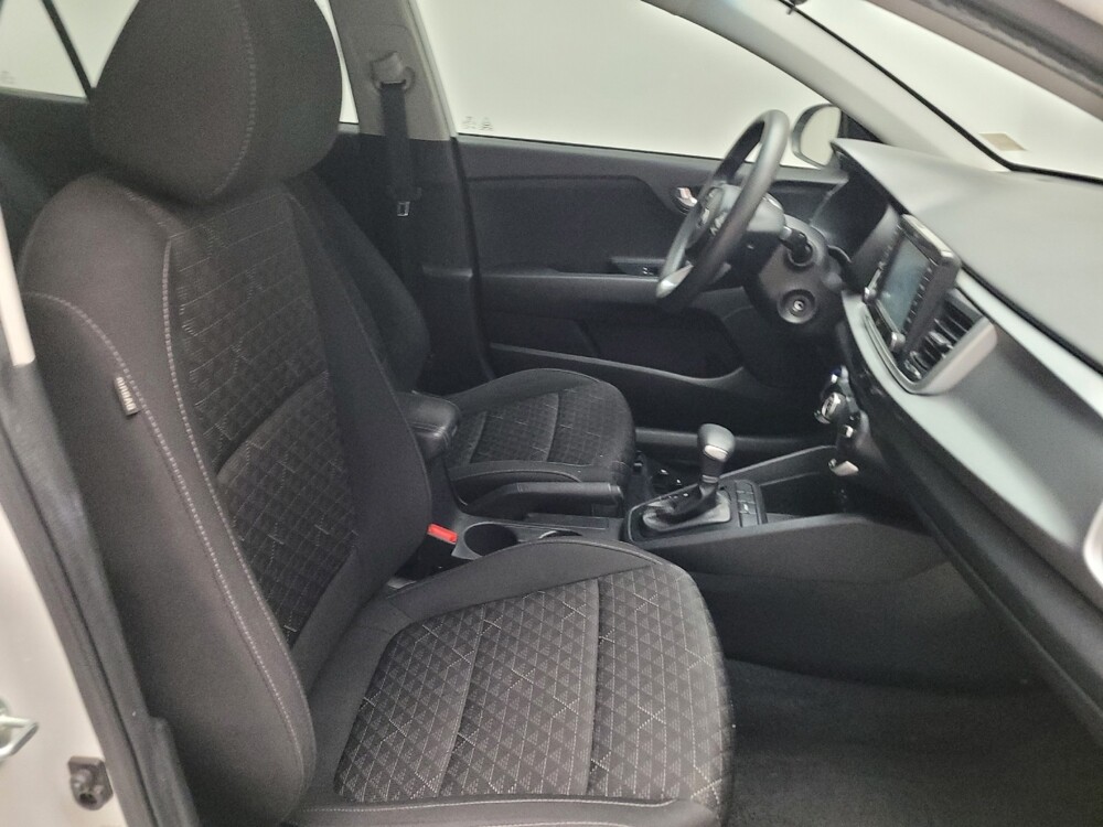 2020 Kia Rio in Torrance, CA 90504 - 18126303 21