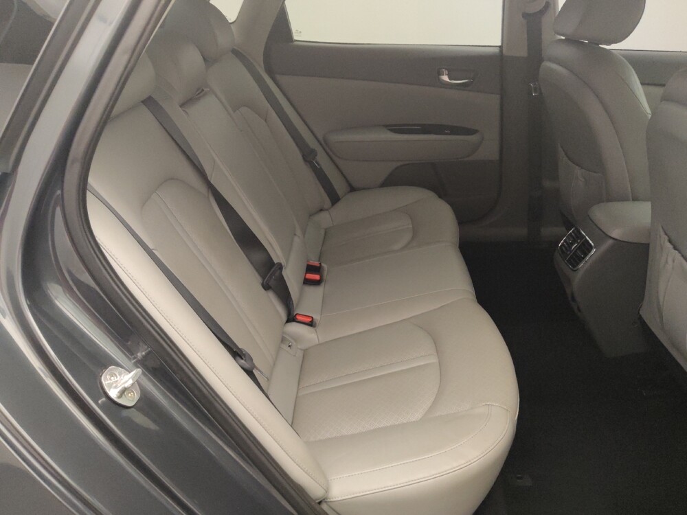 2016 Kia Optima in Temple, TX 76502 - 18126306 19