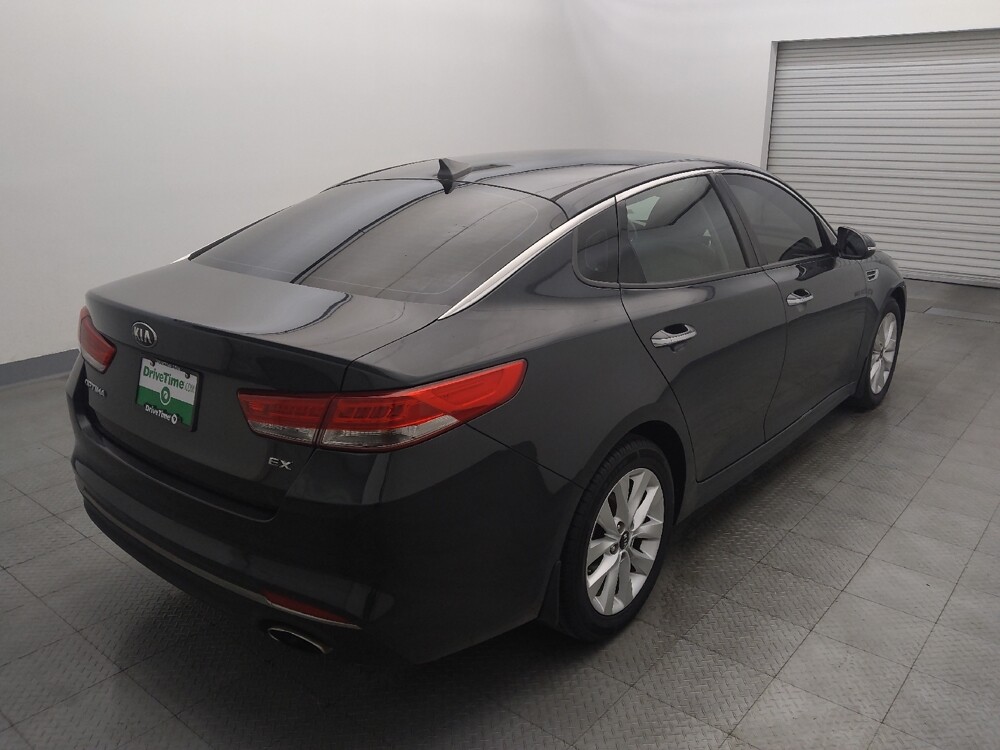2016 Kia Optima in Temple, TX 76502 - 18126306 9