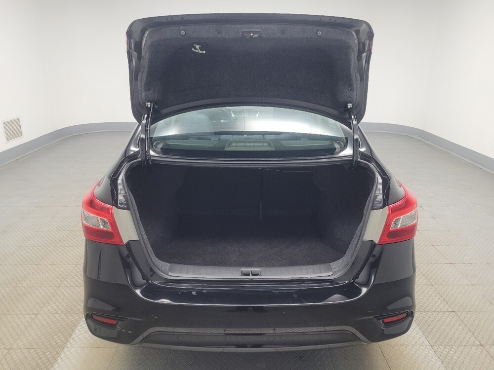 2018 Nissan Sentra in Highland, IN 46322 - 18126309 29