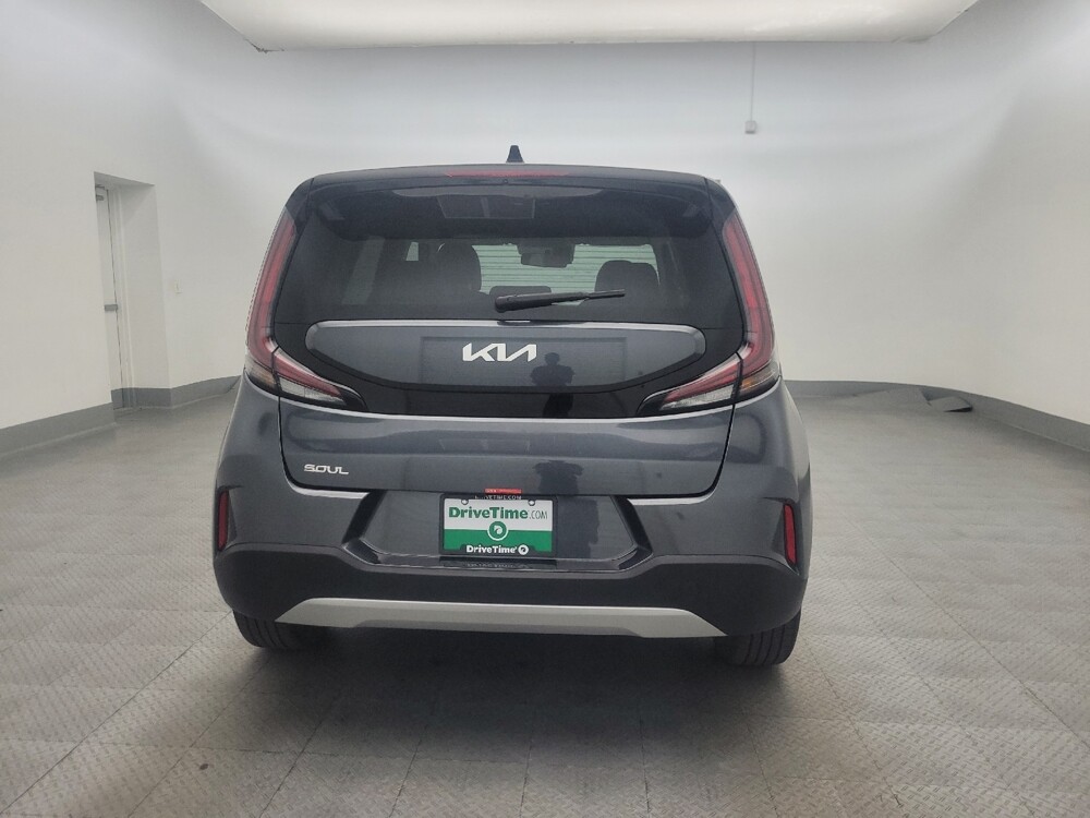 2025 Kia Soul in Mesa, AZ 85210 - 18126311 7