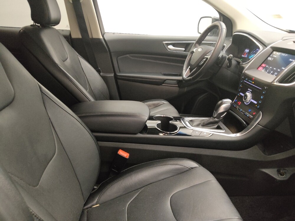 2018 Ford Edge in Lombard, IL 60148 - 18126318 21