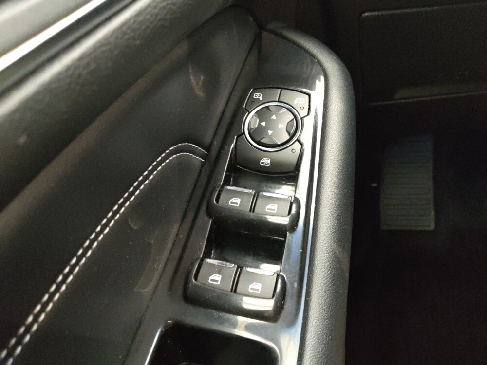 2018 Ford Edge in Lombard, IL 60148 - 18126318 27