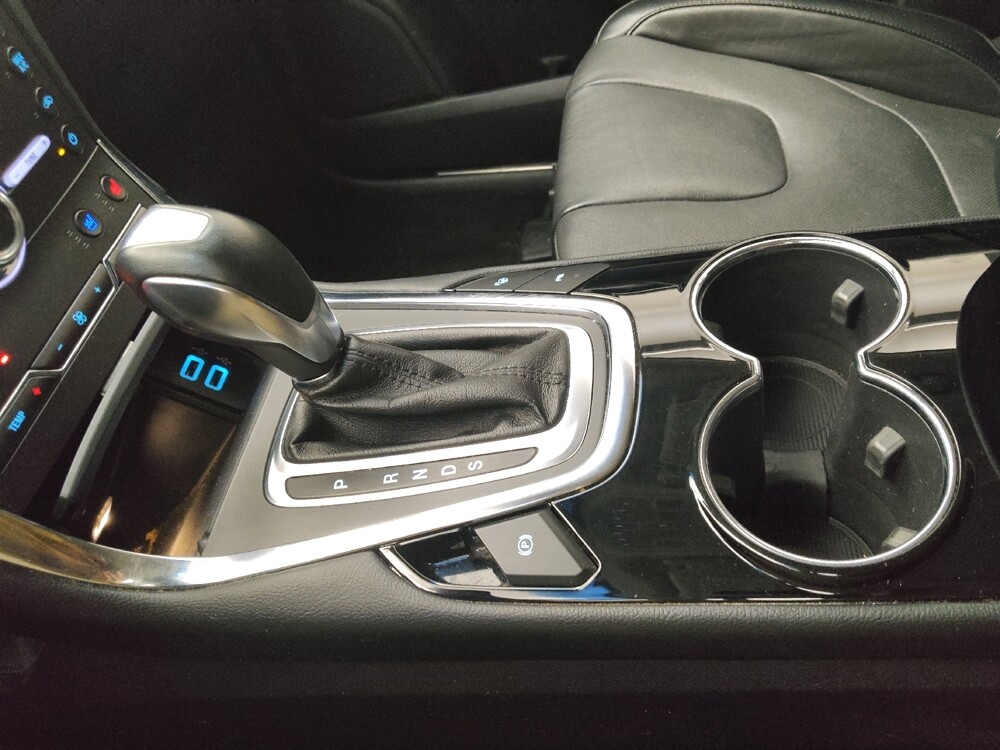 2018 Ford Edge in Lombard, IL 60148 - 18126318 26