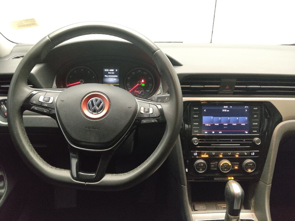 2021 Volkswagen Passat in Marietta, GA 30062 - 18126319 22