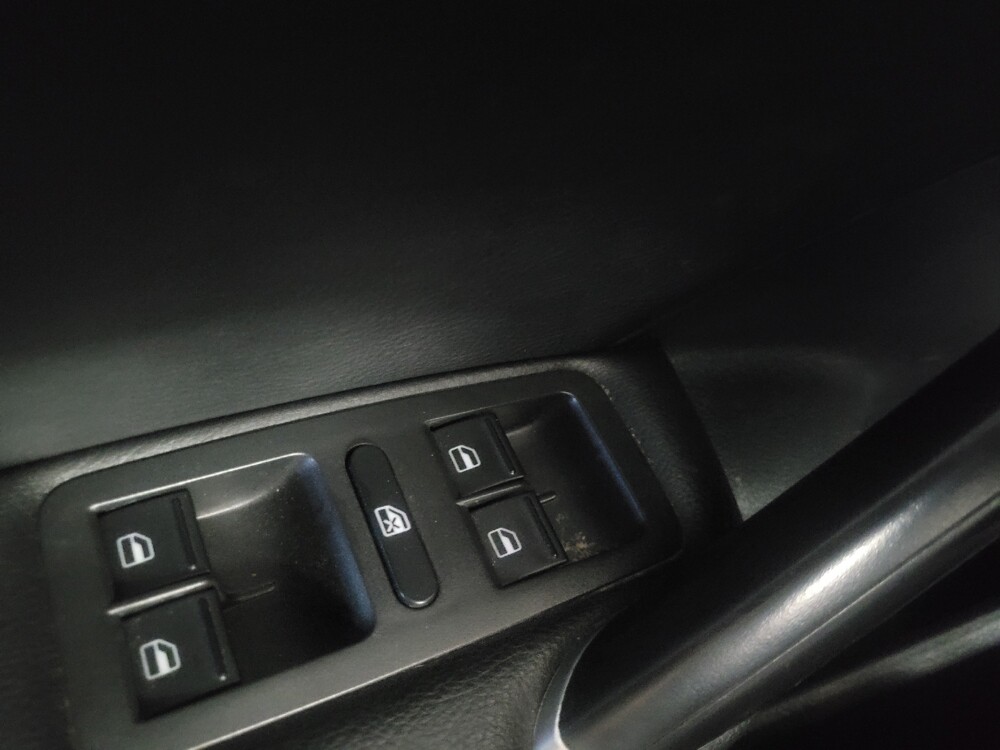 2021 Volkswagen Passat in Marietta, GA 30062 - 18126319 27