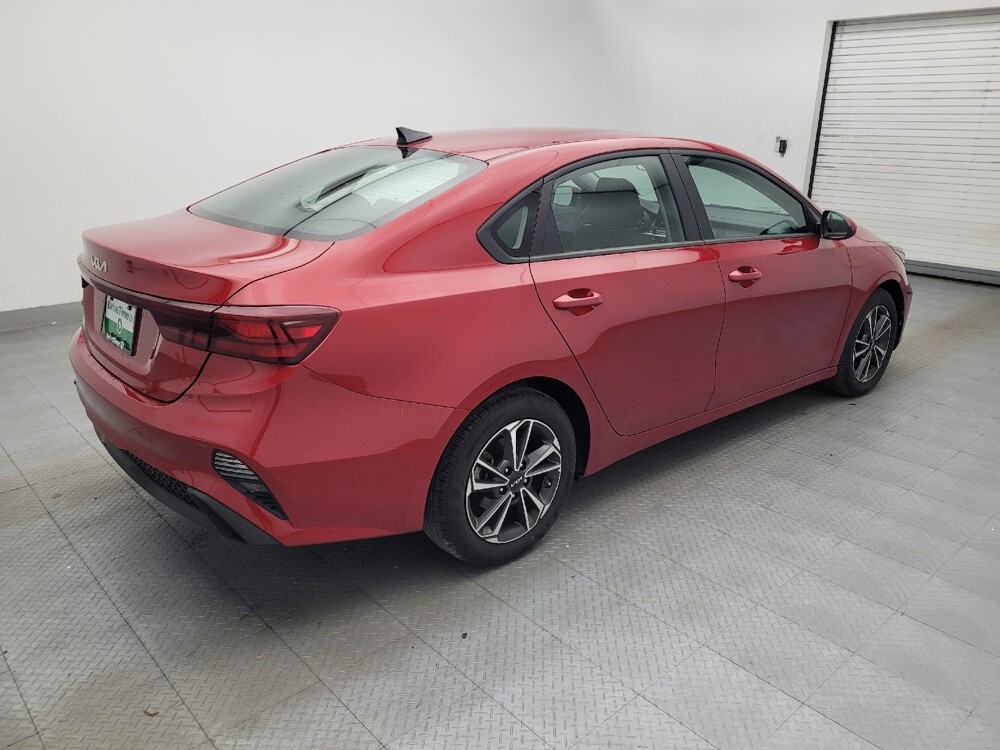 2024 Kia Forte in Greenville, SC 29607 - 18126321 10