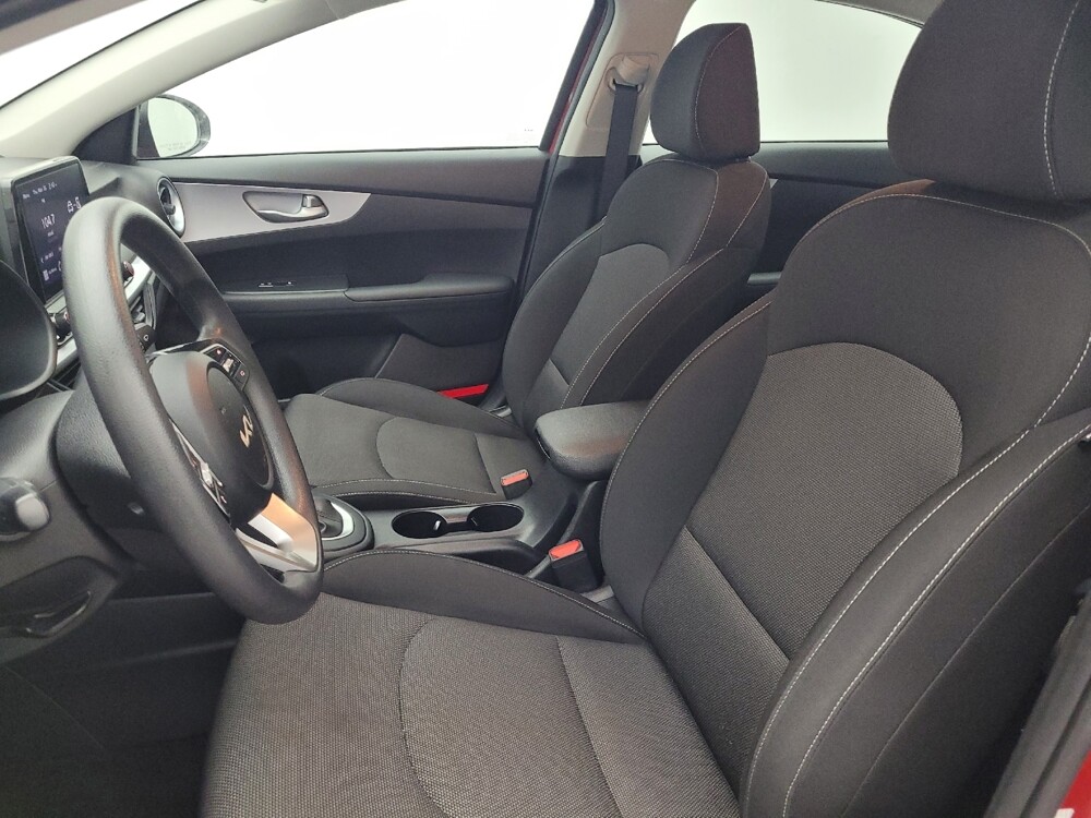 2024 Kia Forte in Greenville, SC 29607 - 18126321 17