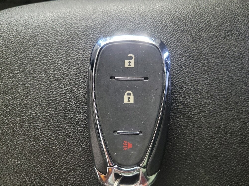 2018 Chevrolet Equinox in Union City, GA 30291 - 18126323 32