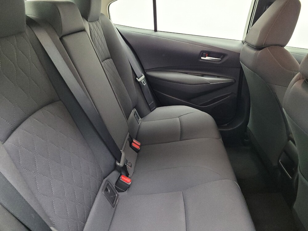 2020 Toyota Corolla in Las Vegas, NV 89102 - 18126324 19