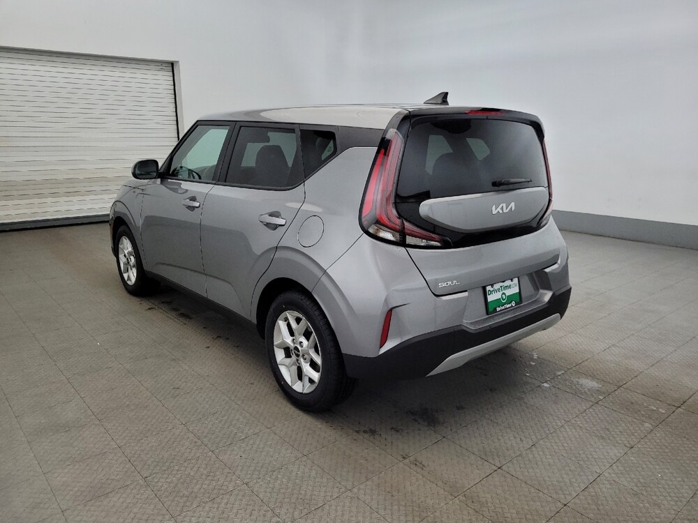 2023 Kia Soul in New Castle, DE 19720 - 18126326 5