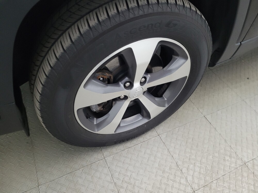 2021 Jeep Cherokee in New Castle, DE 19720 - 18126327 31