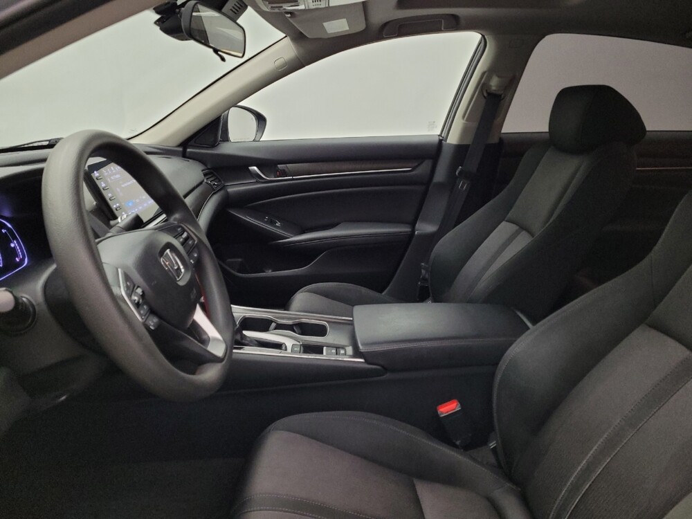 2020 Honda Accord in Toledo, OH 43617 - 18126329 17