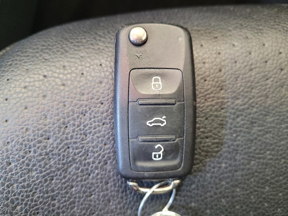 2014 Volkswagen Jetta in Toledo, OH 43617 - 18126330 32