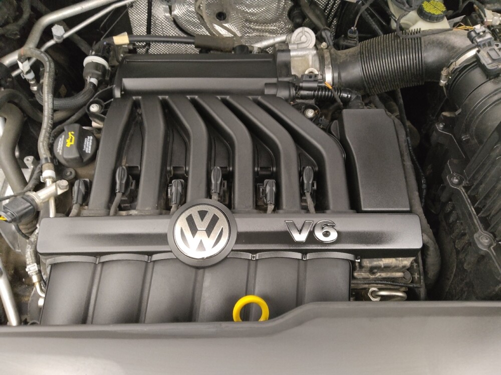 2021 Volkswagen Atlas in Gladstone, MO 64118 - 18126333 30