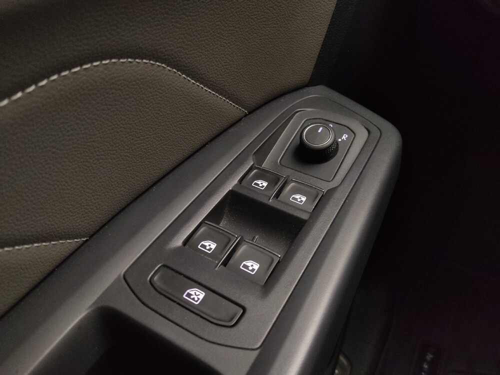 2021 Volkswagen Atlas in Gladstone, MO 64118 - 18126333 27