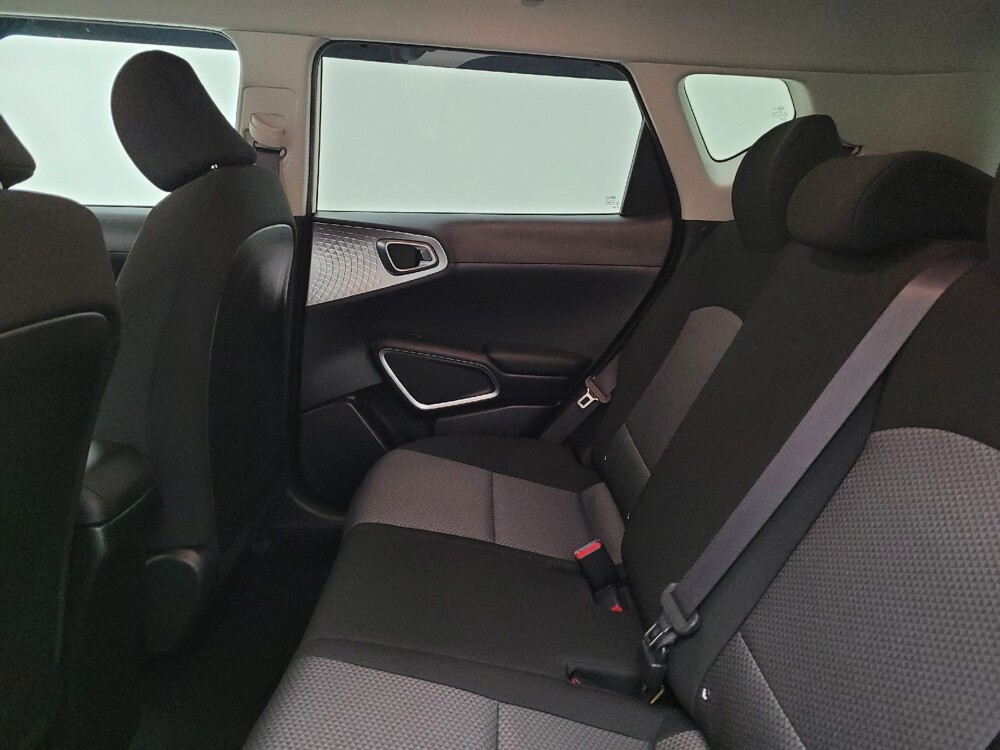 2021 Kia Soul in Toledo, OH 43617 - 18126334 18