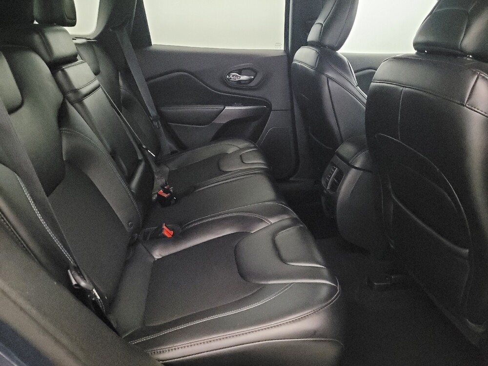 2019 Jeep Cherokee in New Castle, DE 19720 - 18126337 19