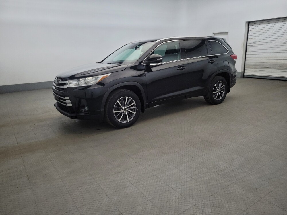 2018 Toyota Highlander in New Castle, DE 19720 - 18126338 2