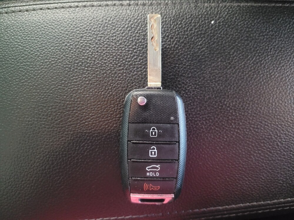 2016 Kia Optima in Augusta, GA 30907 - 18126341 32