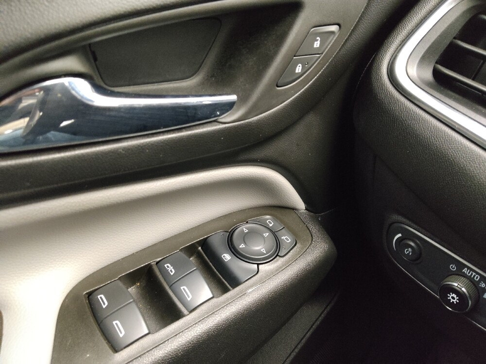 2024 Chevrolet Equinox in Wichita, KS 67207 - 18126343 27