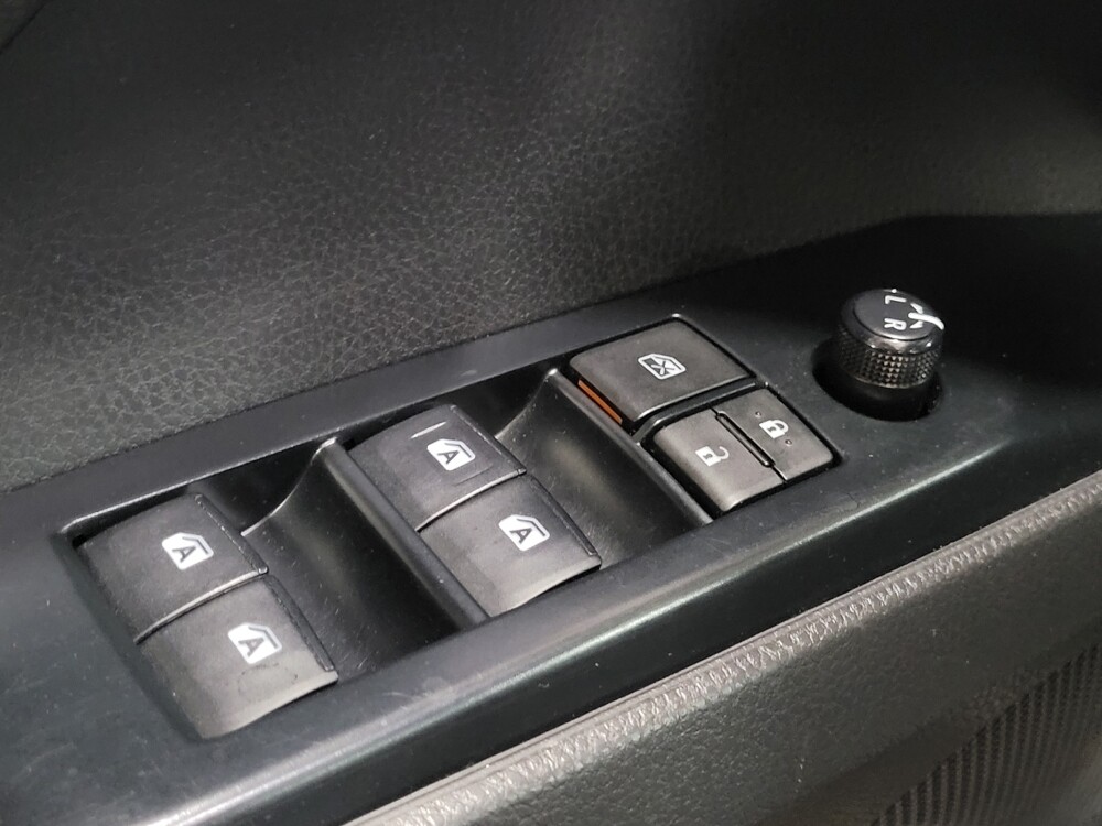 2020 Toyota Camry in New Castle, DE 19720 - 18126344 27